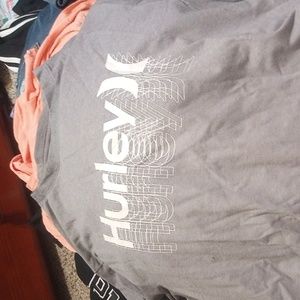 Hurley tshirt